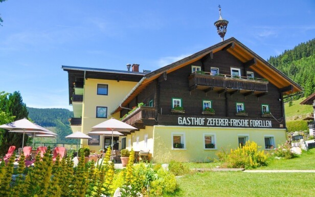 Vyrazte do alpské přírody a ubytujte se v českém hotelu Zeferer
