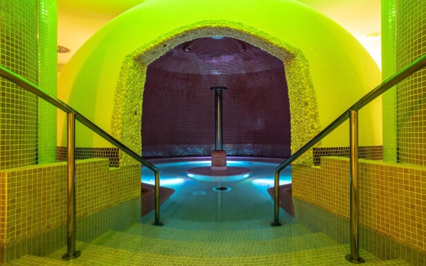 Rímske kúpele v Podhájskej