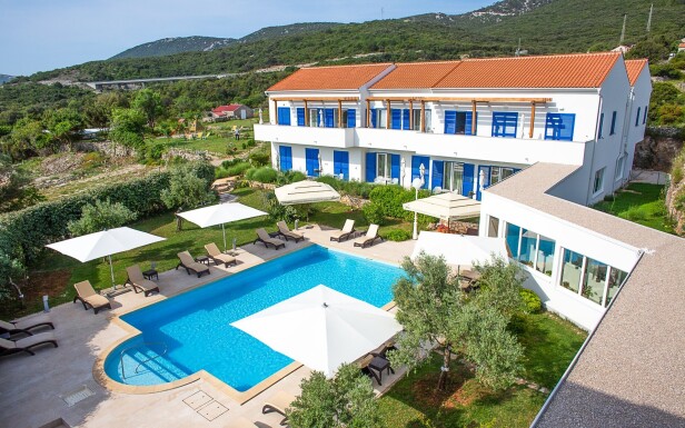 Bazén, Family Resort Hotel Manora ****, Chorvatsko
