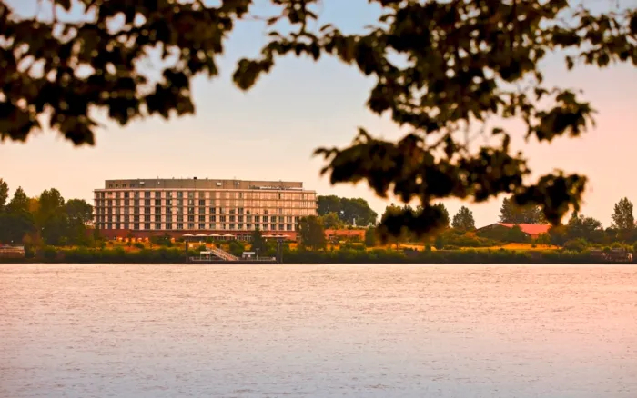 Německo: 4* elaya hotel hamburg finkenwerder (dříve The Rilano Hotel Hamburg) se snídaněmi a fitness centrem