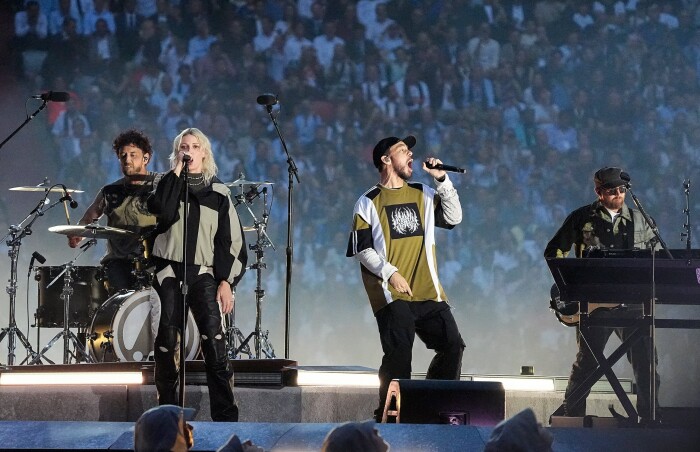 Linkin Park naživo v Mnichově: Nezapomenutelný koncert v moderní Allianz Areně + ubytování v prémiovém hotelu