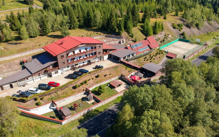 Krušné hory: Jáchymov a Božídarské rašeliniská v Pensione H s polpenziou + krytý bazén, wellness a aktivity