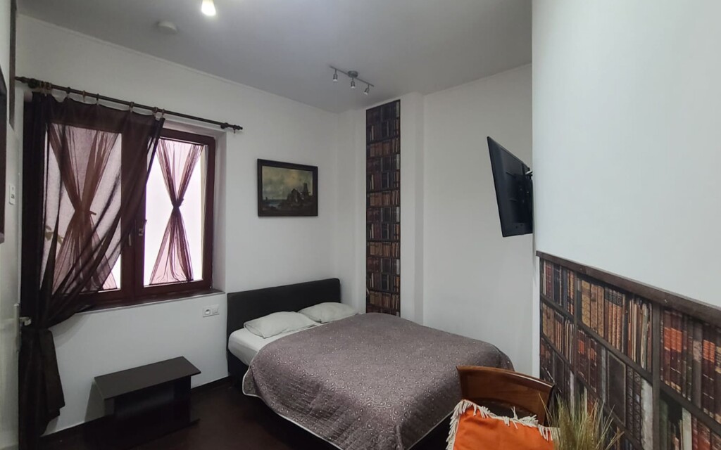 Pihenés csupán 15 perc sétára Krakkó központjától: Lorf Hostels & Apartmentsban, reggelivel