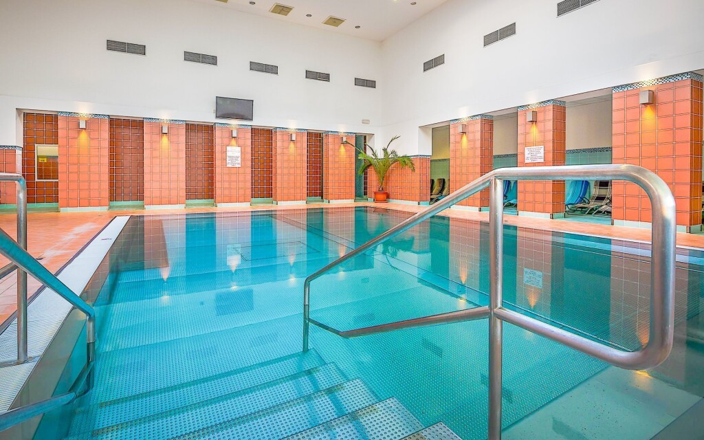 Üdülés Stubnyafürdőn a Hotel Rezident ***-ben Aquapark belépővel + SPA kezelések, félpanzió és kedvezmények