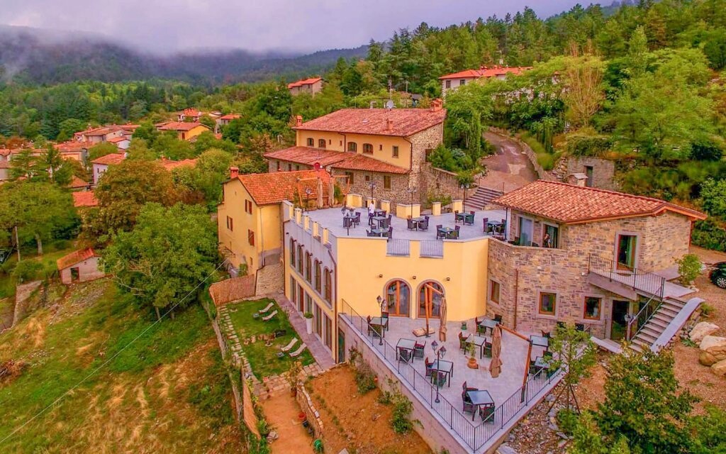 Hotel Borgo I Tre Baroni **** leží v čarovnej oblasti