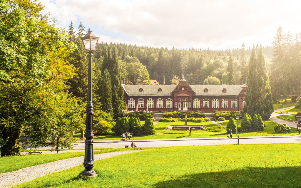 Vydajte sa napríklad do Karlovej Studánky, Jeseníky