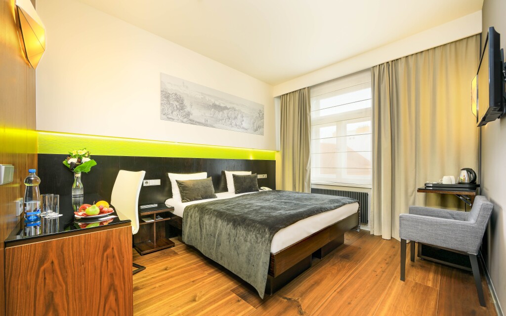 Luxusní pokoj Deluxe za příplatek, Hotel Ametyst ****, Praha