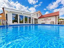 Vonkajší bazén, Heléna Hotel & Spa ***, Levél, Mosonmagyaróvár, Maďarsko