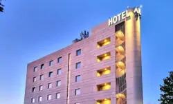 Ark Hotel ****, Verona, Itálie