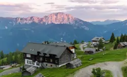 Sattleggers Alpenhof & Feriensternwarte ***, Karintia