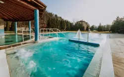 Medence, Thermal Park Egerszalók ***, Maďarsko