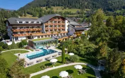 Hotelový komplex zahrada, Hotel Kolmhof ****, Bad Kleinkirchheim, Rakousko