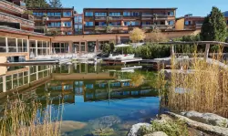 Hotelový rybník, Hotel Arosea Life Balance *****, Santa Valpurga, Itálie