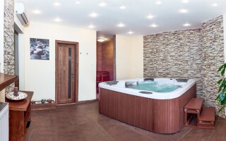 Wellness, vířivka, relax, Hotel Banderium