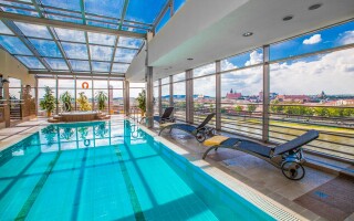 Medence és pezsgőfürdő, Hotel Qubus ****, Krakkó, Lengyelország