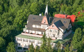 Hotel Tarasy Wang u kostela ***, Karpacz, Krkonoše, Polsko