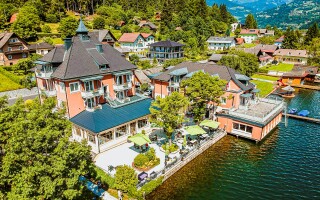 Strandhotel Burgstaller ***, Feld am See, Karintia
