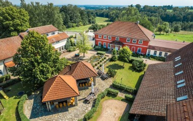 Farma Nová Amerika, Kuks, Podkrkonoší