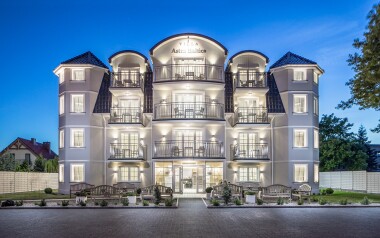 Lázně Mezizdroje 10 minut od pláže Baltského moře ve Ville Astra Baltica se snídaní formou bufetu + zahrada