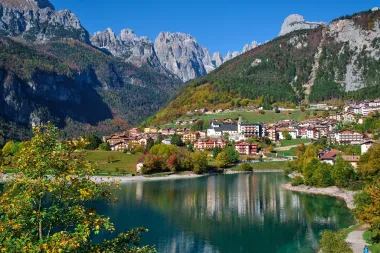 Talianske Trentino pri jazere: Hotel Du Lac Vital Mountain ***+ s polpenziou, vonkajším bazénom a kartou výhod