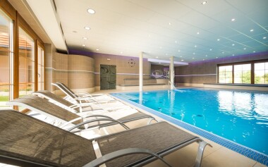 Vysočina v přírodě u rybníků ve Wellness Penzionu Medličky s polopenzí, neomezeným wellness a kulečníkem