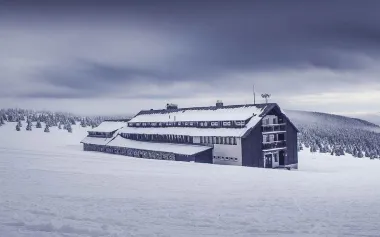  Dovolenka v Krkonošiach medzi Špindlerovým Mlýnom a Pecou pod Sněžkou v Dvorskej Boude s chutnou polpenziou
