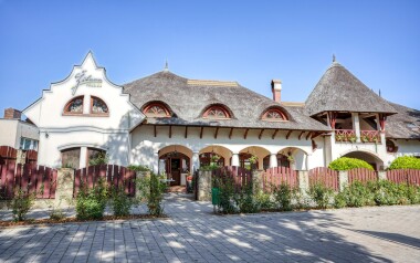 Szlovákia: Pihenés a bellegszencsei gyógyfürdőnél, a Penzión Žitavában reggelivel vagy félpanziós ellátással