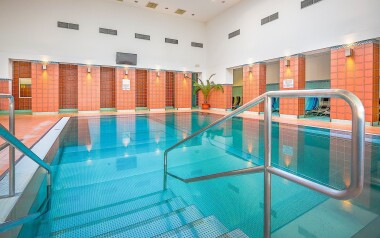 Üdülés Stubnyafürdőn a Hotel Rezident ***-ben Aquapark belépővel + SPA kezelések, félpanzió és kedvezmények