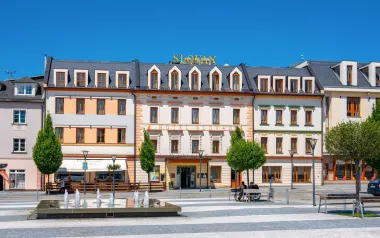 Jeseníky: Pobyt v oceňovanom Hoteli Slovan **** s polpenziou, privátnym vstupom do sauny a welcome drinkom 