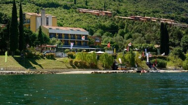 Nyaralás a Garda-tónál a Hotel Sole *** szállodában all inclusive light ellátással ellátással és wellnessel
