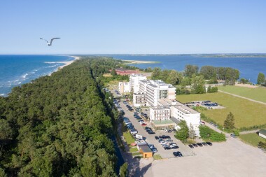 Polské pobřeží: Blue Marine Mielno u písečné pláže a jezera + polopenze, neomezené wellness a bohaté vyžití