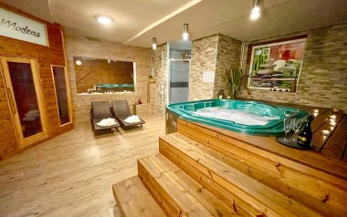 Pozsony: Töltődjön fel a Hotel Modena ***-ban félpanzióval, wellness részleggel, medencével és szaunákkal