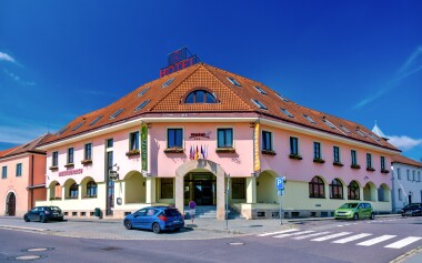 Hotel N *** stojí na okraji Znojma