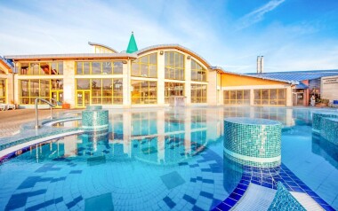Užite si vstup do kúpeľov, Hotel Aqua ***, Sárvár