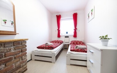 Ubytujte se v pohodlném dvoulůžkovém apartmánu