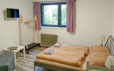 Ubytováni budete v prostorných apartmánech s kuchyňkou