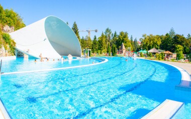 Obľúbené jaskynné kúpele Miskolc Tapolca Maďarsko