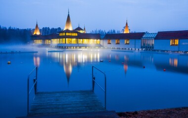 Termální jezero Hévíz, Maďarsko