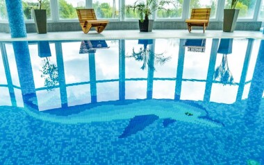 Bazén, wellness, Kristály Hotel Ajka ****, Maďarsko