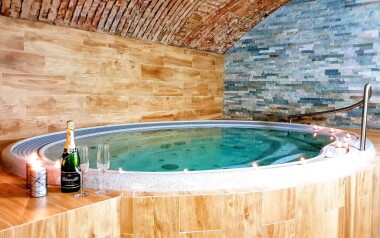 Vířivka, wellness, Hotel Sněžné ***, Vysočina