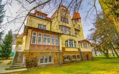 Villa Hofman ***, Karlovy Vary