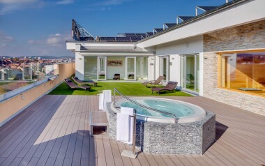 Užijte si relax a pohodu ve střešním wellness