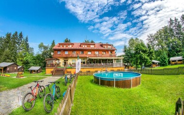 Hotel Cherry **, Beskydy