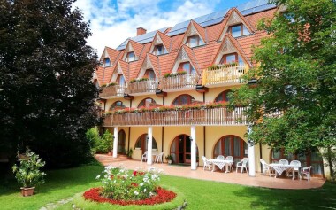 Hotel Ágnes *** len 600 m od jazera Hévíz Maďarsko