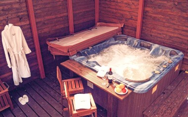 Užijte si relaxaci ve vířivce, Hotel St. Michael v Březové