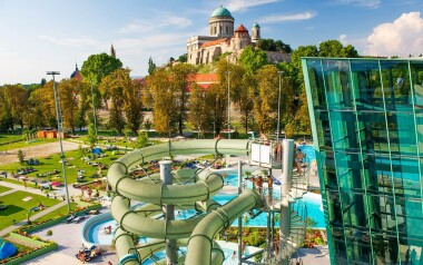 Termální a zážitkové lázně Aquasziget , Ostrihom