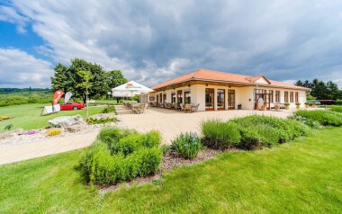 Hotel Austerlitz Golf *** nielen pre golfistov, Slavkov
