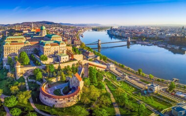 Budapešť