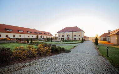 Alfrédov Golf & Wellness Resort ****, Kostelec