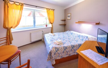 Zařízené pokoje, Sport Hotel Bellevue K-180, Harrachov